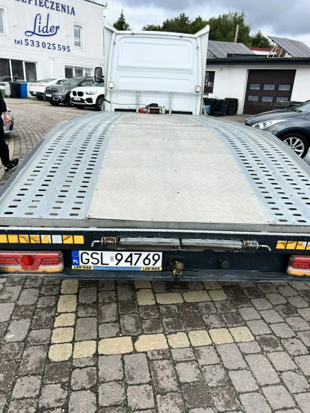 Mercedes-Benz Sprinter 14