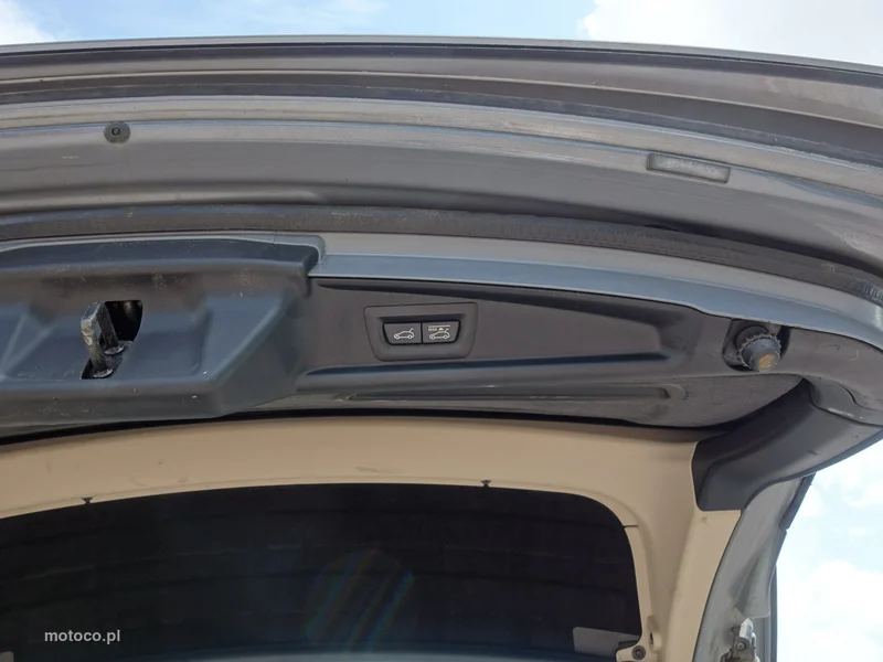 BMW Seria 5 F10 530 12