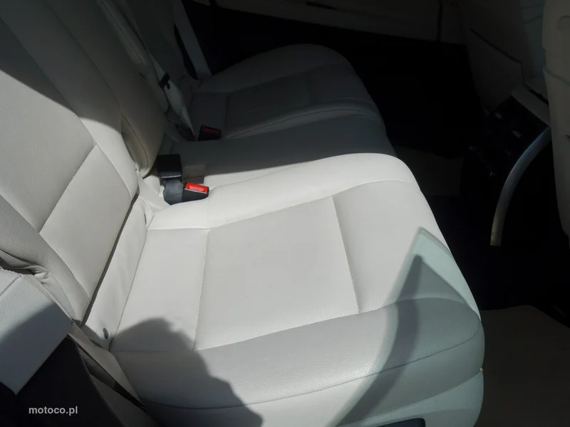 BMW Seria 5 F10 530 8