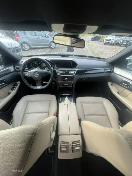 Mercedes-Benz Klasa E W212 E 350 14