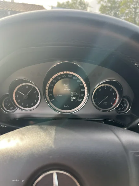 Mercedes-Benz Klasa E W212 E 350 23