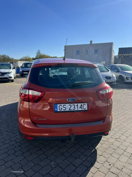 Ford C-Max II 18
