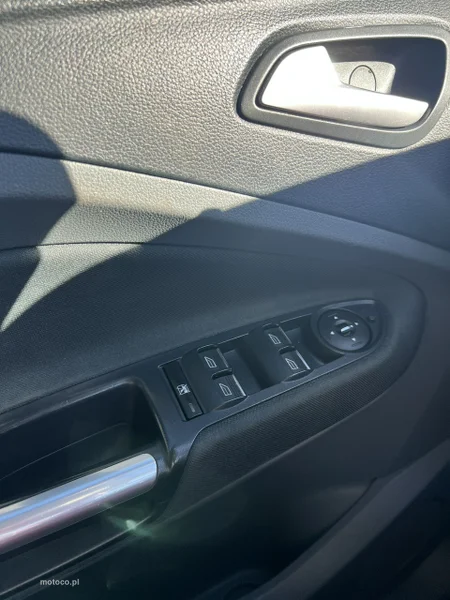 Ford C-Max II 7