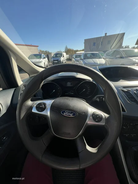 Ford C-Max II 10