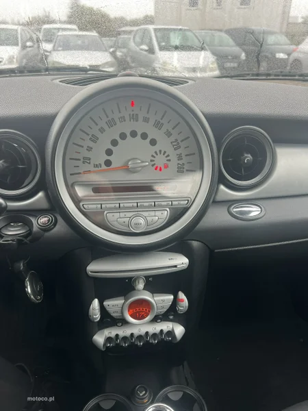 MINI Cooper 13
