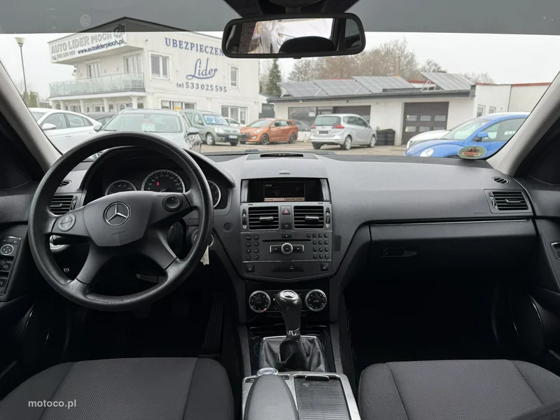Mercedes-Benz Klasa C W204 C 200 18
