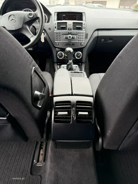 Mercedes-Benz Klasa C W204 C 200 19