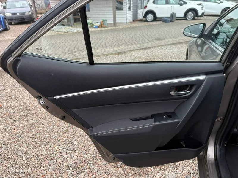 Toyota Corolla E160/E170 10