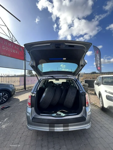 Opel Astra H 5