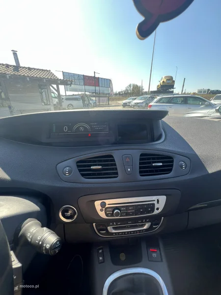 Renault Scenic III 16