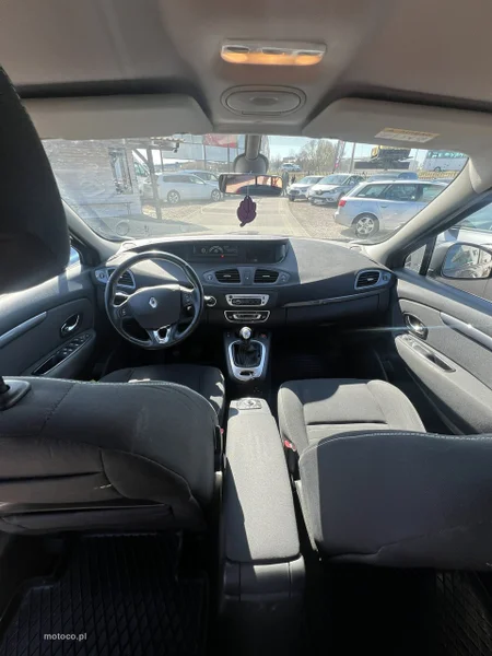 Renault Scenic III 8