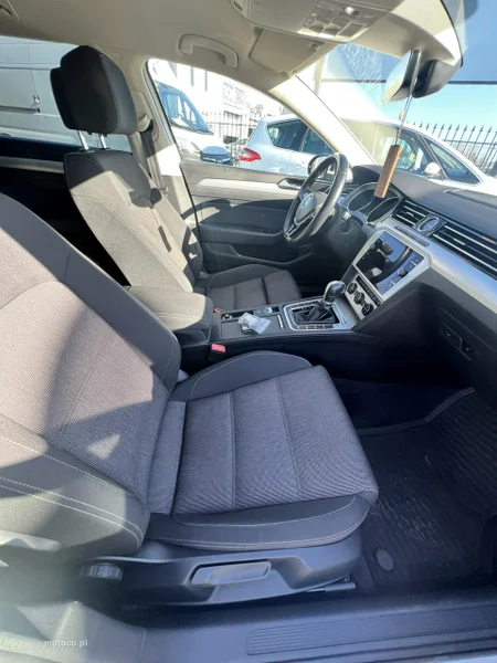 Volkswagen Passat B8 8