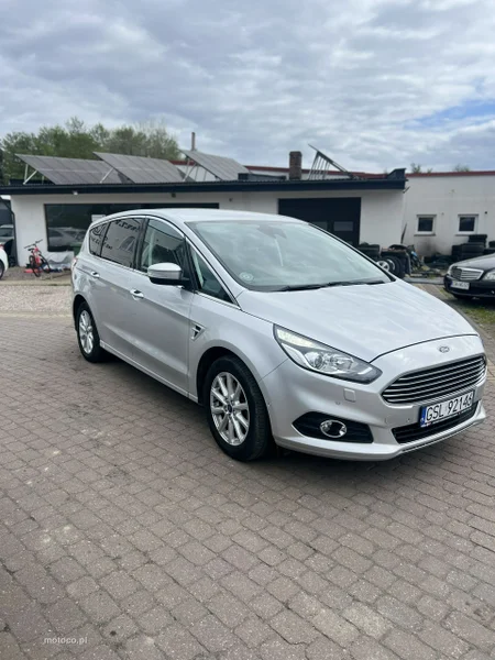 Ford S-Max II 2