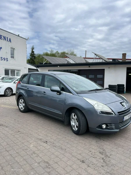 Peugeot 5008 3