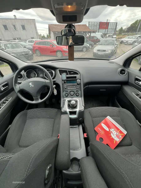 Peugeot 5008 7