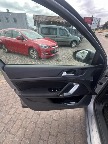 Peugeot 308 11