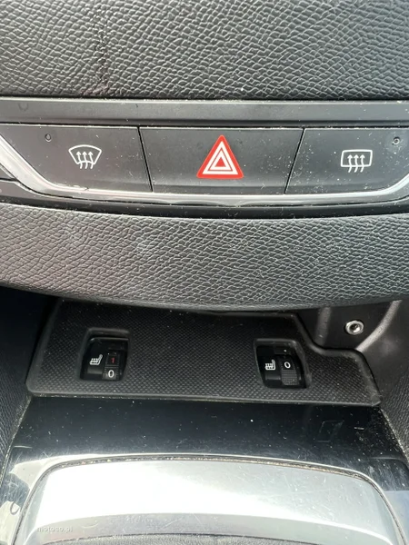 Peugeot 308 16