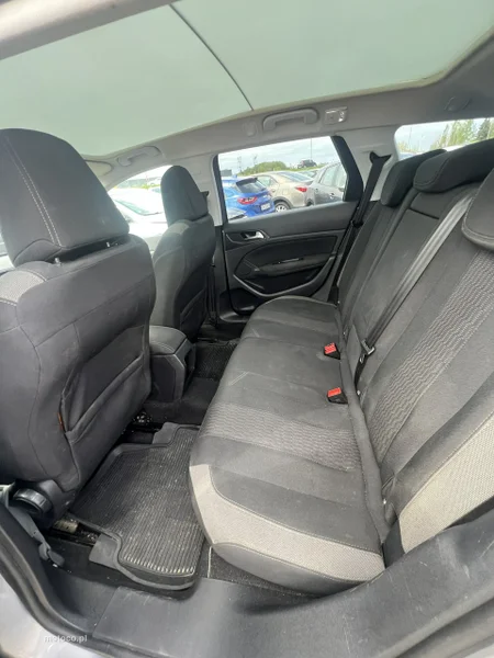 Peugeot 308 6