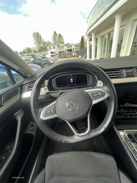 Volkswagen Passat B8 13