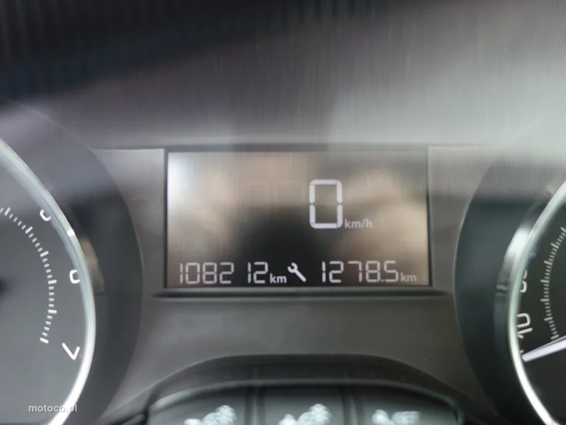 Peugeot 2008 14