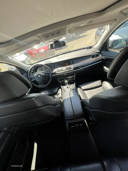 BMW Seria 5 F10 520 11