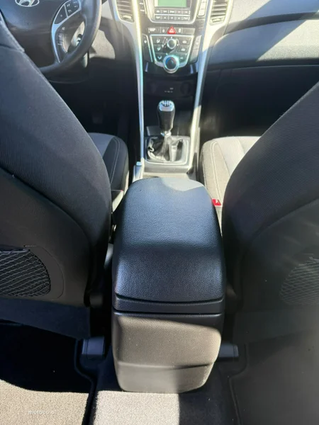 Hyundai i30 19