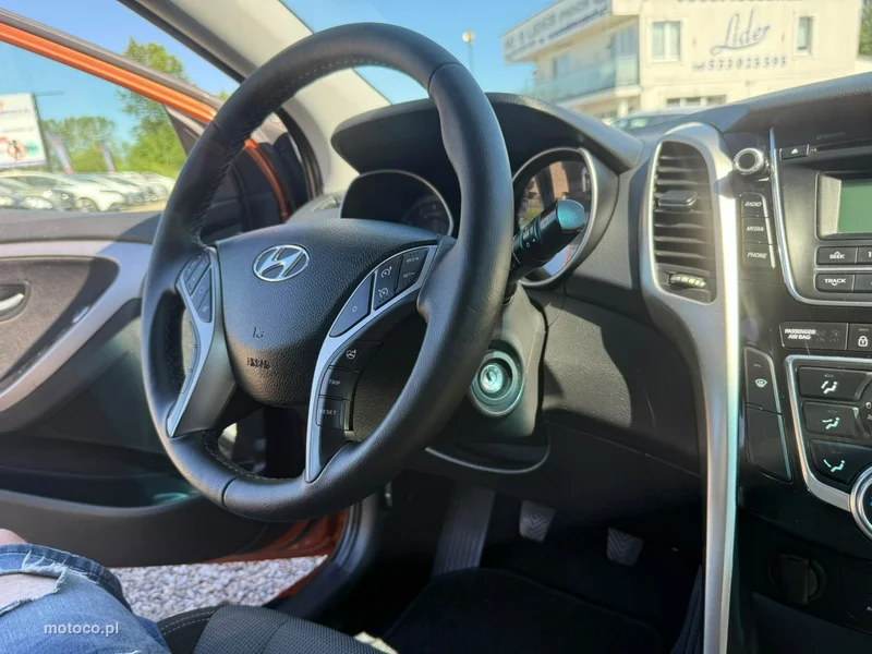 Hyundai i30 23