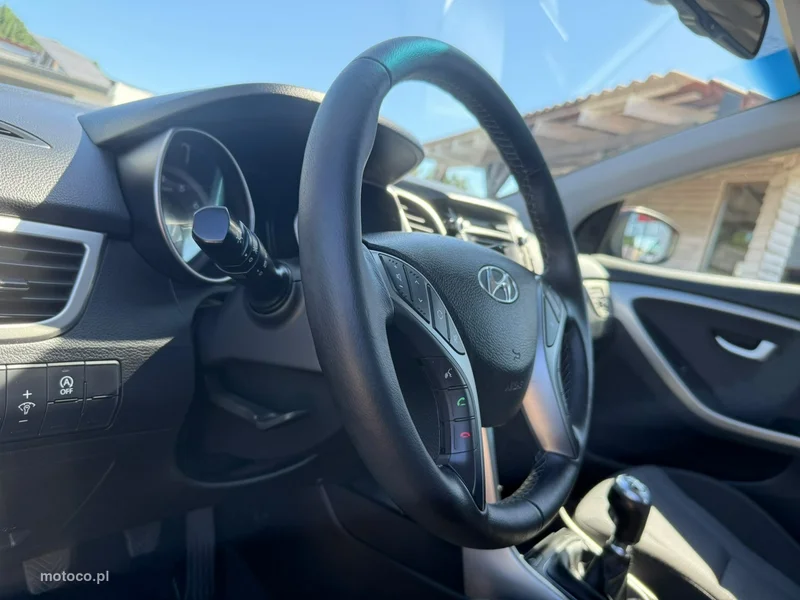 Hyundai i30 27