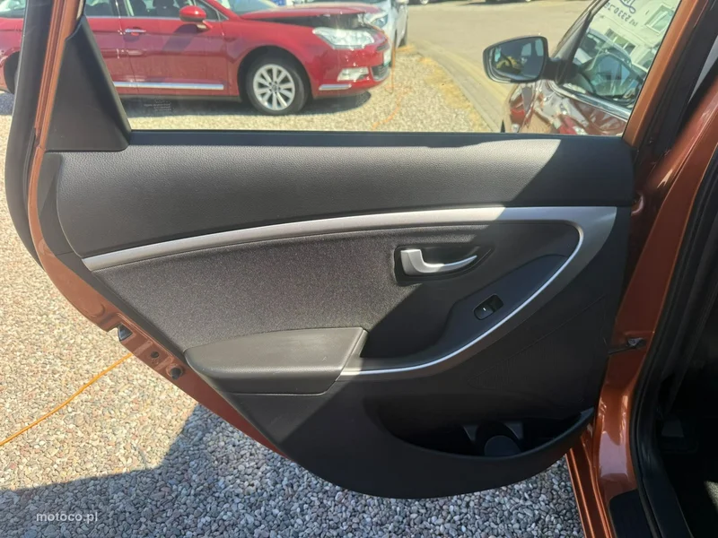 Hyundai i30 9