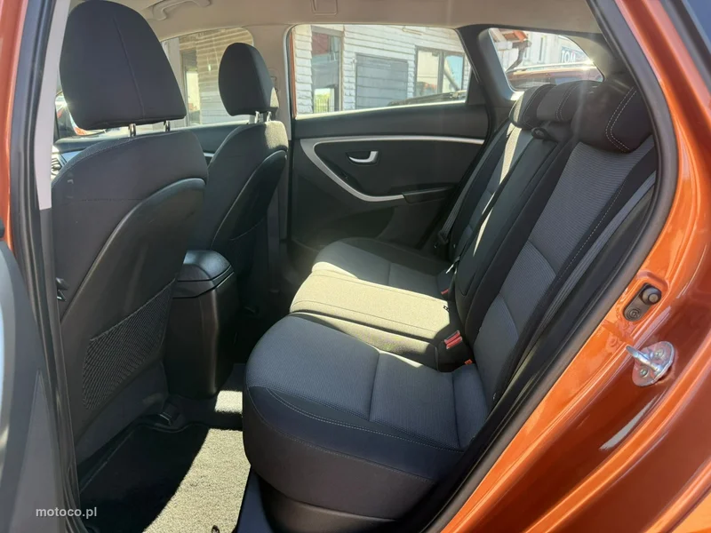 Hyundai i30 10