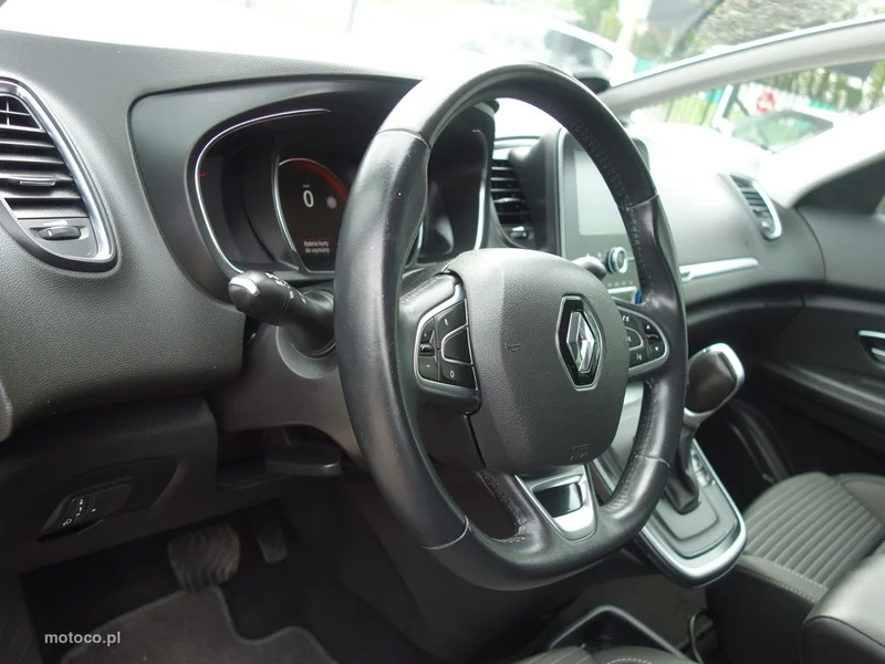 Renault Scenic IV 19