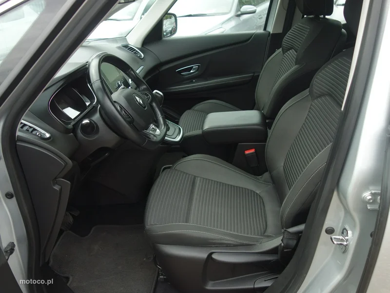 Renault Scenic IV 7