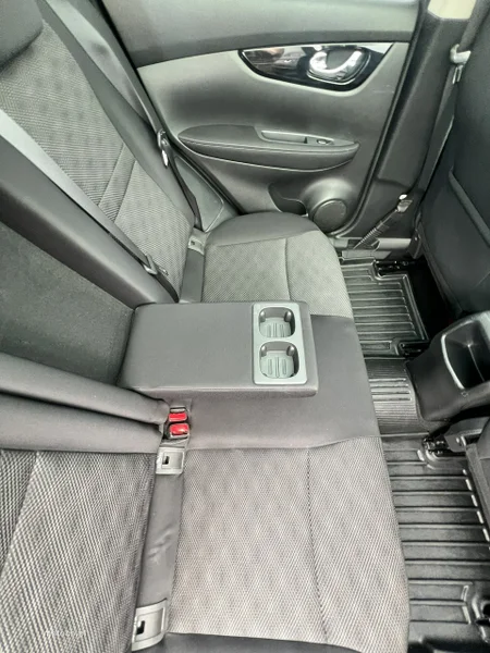 Nissan Qashqai 12
