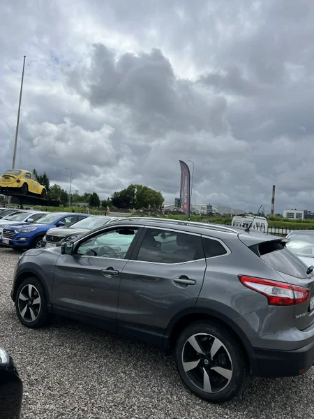 Nissan Qashqai 4