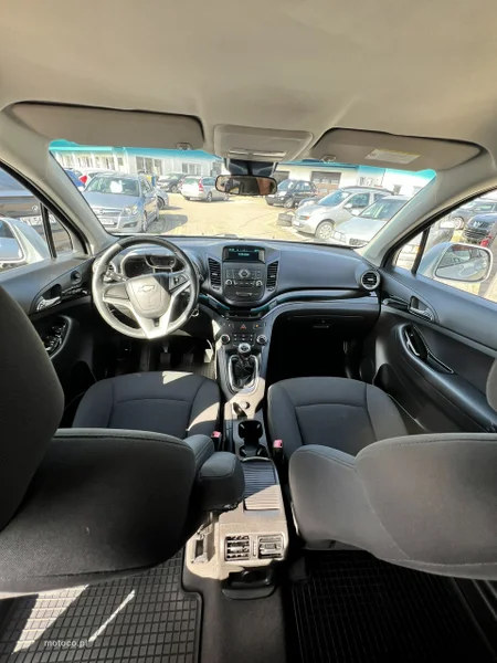 Chevrolet Orlando 9