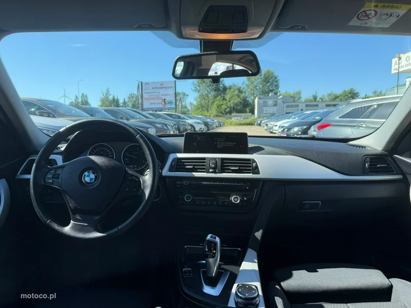 BMW Seria 3 F30 320 15