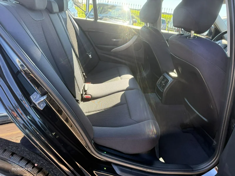 BMW Seria 3 F30 320 17