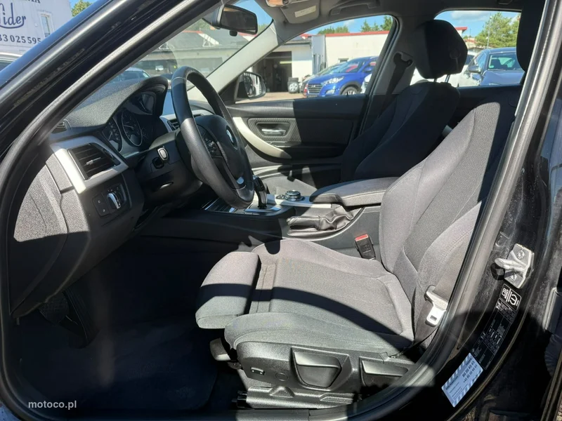 BMW Seria 3 F30 320 8