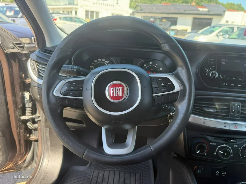 Fiat Tipo 28