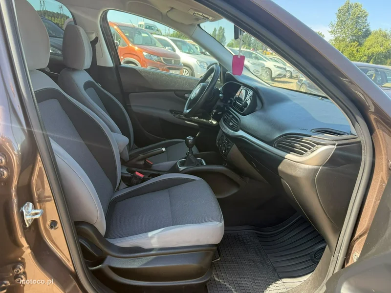 Fiat Tipo 9