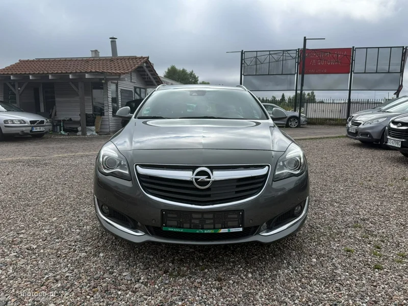 Opel Insignia Sports Tourer 2