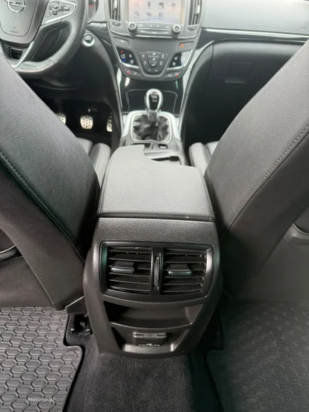 Opel Insignia Sports Tourer 21