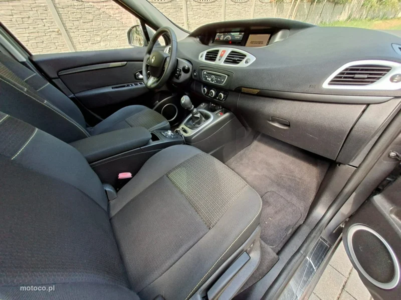 Renault Megane III 11