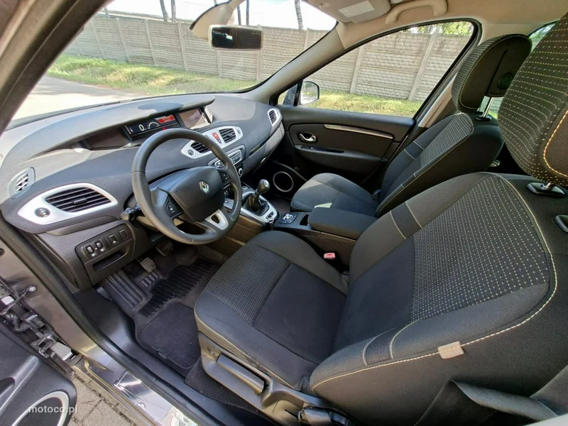 Renault Megane III 34