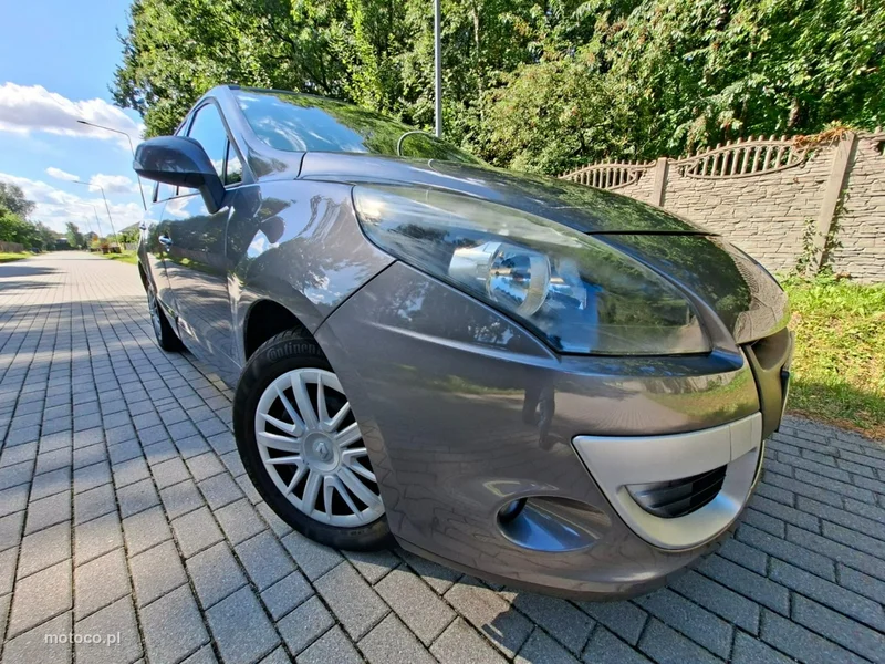 Renault Megane III 5