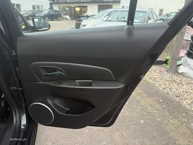 Chevrolet Cruze 15