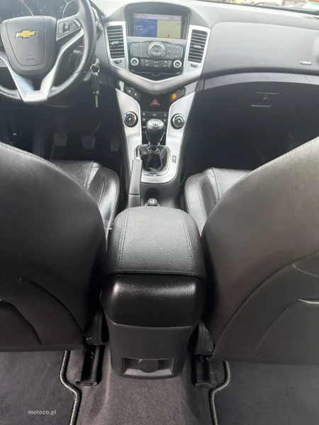 Chevrolet Cruze 19