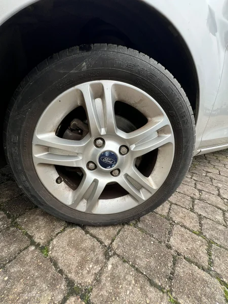 Ford Fiesta VI 11