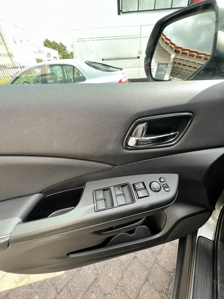 Honda CR-V 16