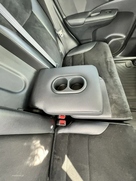 Honda CR-V 19